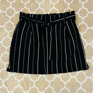 Cute Black with white pin stripe Skirt